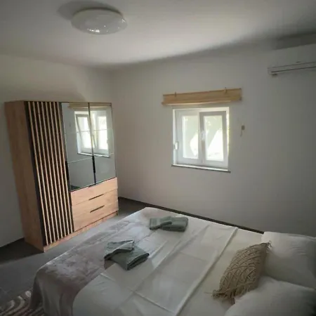 Silent And Close To Sea 1st Floor * Biograd Na Moru