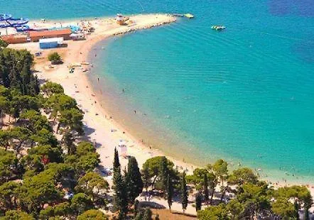 Silent And Close To Sea 1st Floor