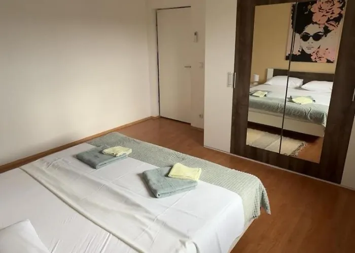 Silent And Close To Sea 1st Floor Biograd na Moru