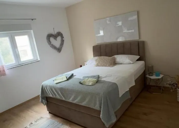Silent And Close To Sea 1st Floor Biograd na Moru